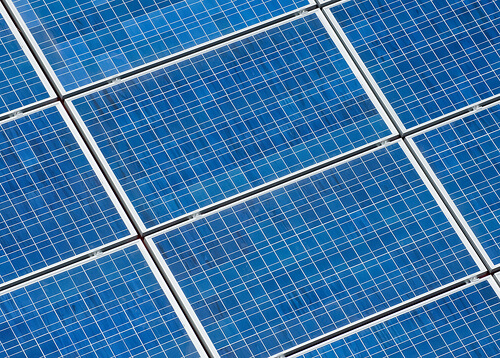 Jaguary będą produkowane z wykorzystaniem energii ze słońca