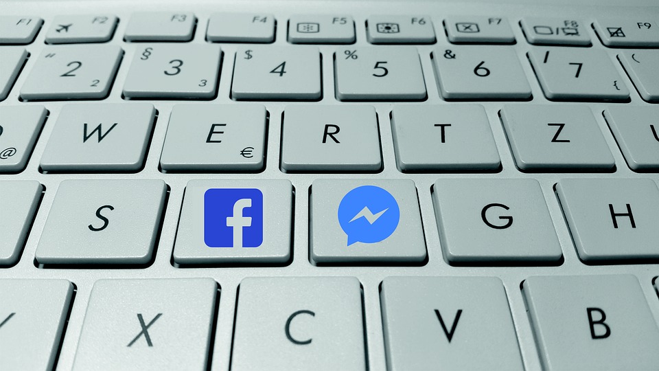PGE sprzedaje prąd i ciepło przez Facebooka 