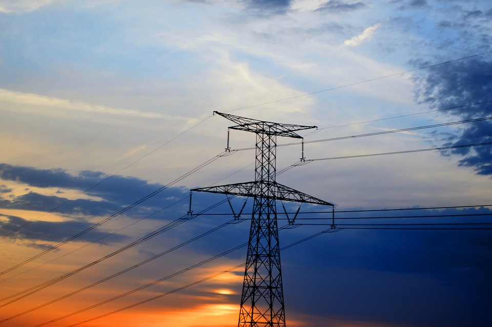 Sprzedawcę energii zmieniamy coraz częściej! 